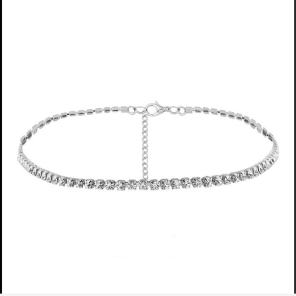 New! Rhinestone Choker - Picture 3 of 6